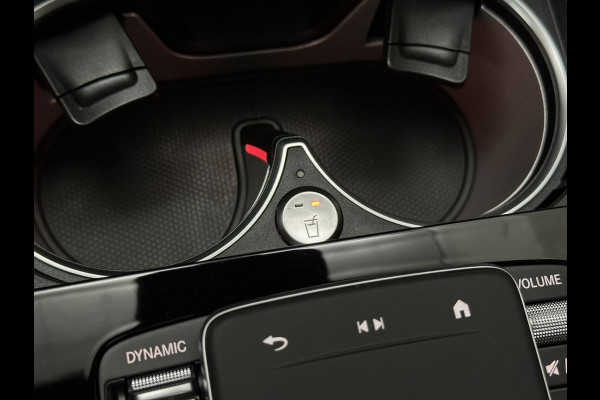 Mercedes-Benz GLE AMG 53 Hybrid Aerodynamic pakket | Carbon | Stoelventilatie | 360 Camera | Head-Up | Burmester | Trekhaak | Carbon | 4-Zone Clima | AMG Drive-Unit | 22 Inch | Keyless-Go | Night-Pakket | Memory | Luchtvering | Carplay | Stuurverwarming | Bekerhouder Clima | Draadloos Laden |