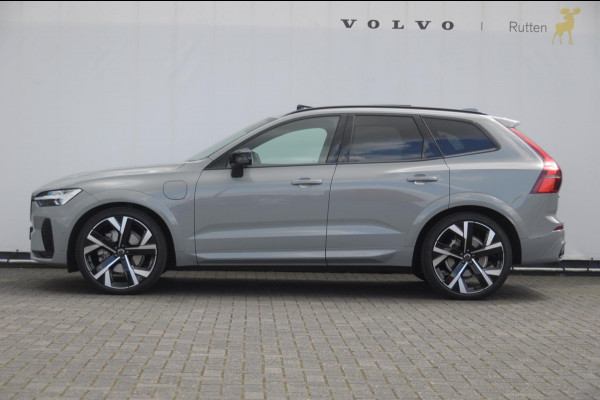 Volvo XC60 T8 455PK Automaat hybrid AWD Ultra Black Edition Luchtvering/ Semi-elektrisch inklapbare trekhaak/ Stoelverwarming voor en achter/ Stuurverwarming/ Harman Kardon Audio/