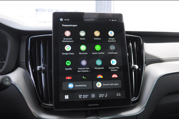 Volvo XC60 T8 455PK Automaat hybrid AWD Ultra Black Edition Luchtvering/ Semi-elektrisch inklapbare trekhaak/ Stoelverwarming voor en achter/ Stuurverwarming/ Harman Kardon Audio/