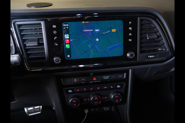 Seat Ateca 1.5 TSI FR Business Intense / 150pk / Trekhaak / Achteruitrij camera / Beats / Stoelverwarming /