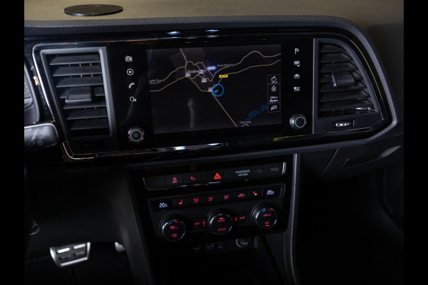 Seat Ateca 1.5 TSI FR Business Intense / 150pk / Trekhaak / Achteruitrij camera / Beats / Stoelverwarming /