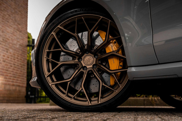 Audi RS6 Avant 4.0 TFSI Quattro Performance Pro Line Plus Keramisch Pano Carbon B&O 360 Camera 21'' WF