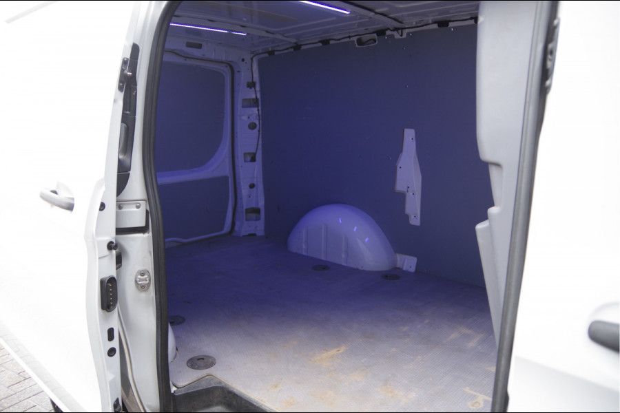 Mercedes-Benz Vito 119 CDI Lang AUT. NAP! TREKHAAK, LEDER, CAMERA, CRUISE, CLIMA, PARKEERSENSOREN, NL AUTO