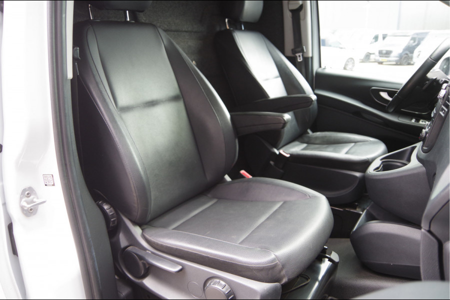 Mercedes-Benz Vito 119 CDI Lang AUT. NAP! TREKHAAK, LEDER, CAMERA, CRUISE, CLIMA, PARKEERSENSOREN, NL AUTO
