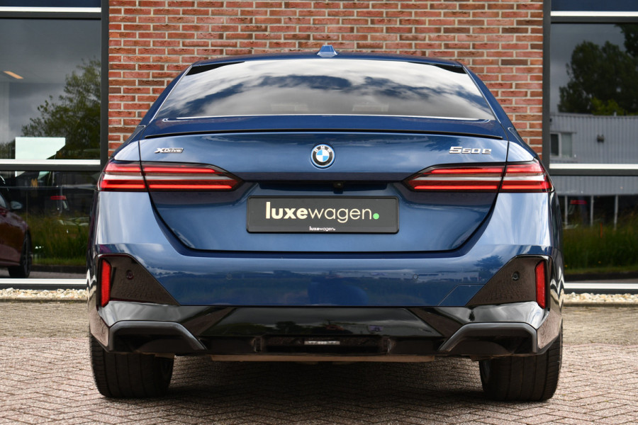 BMW 5 Serie 550e xDrive M-Sport Pro B&W Trekh Prof-onderstel 20inch
