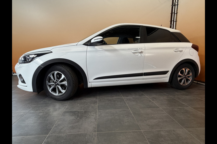 Hyundai i20 1.0 T-GDI Comfort automaat | trekhaak | navi cruise | camera | dealer onderhouden