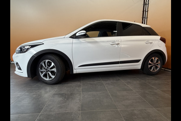 Hyundai i20 1.0 T-GDI Comfort automaat | trekhaak | navi cruise | camera | dealer onderhouden