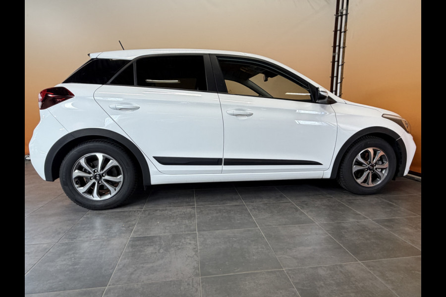 Hyundai i20 1.0 T-GDI Comfort automaat | trekhaak | navi cruise | camera | dealer onderhouden