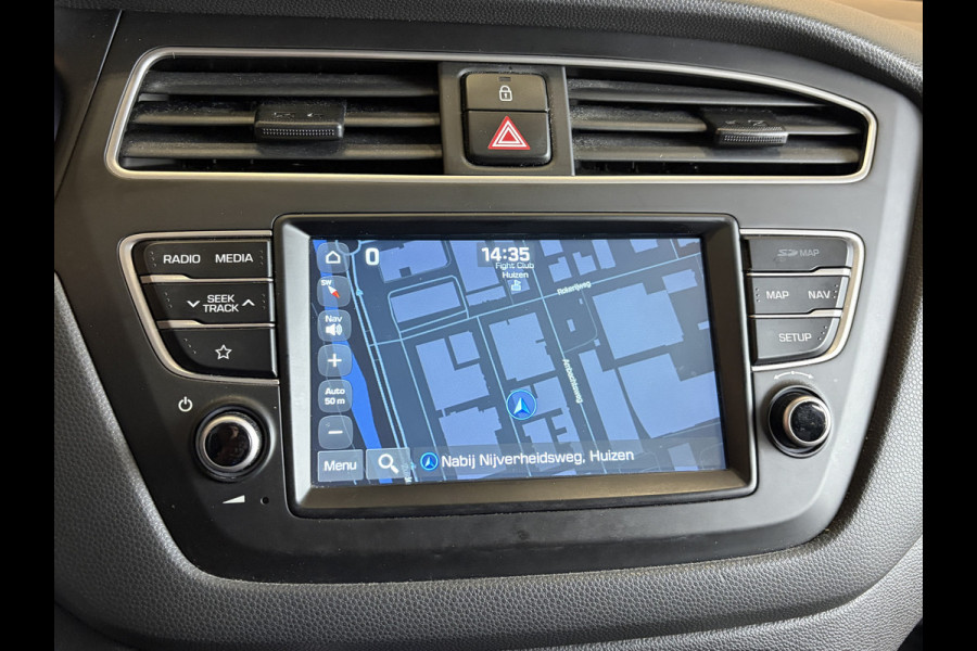 Hyundai i20 1.0 T-GDI Comfort automaat | trekhaak | navi cruise | camera | dealer onderhouden
