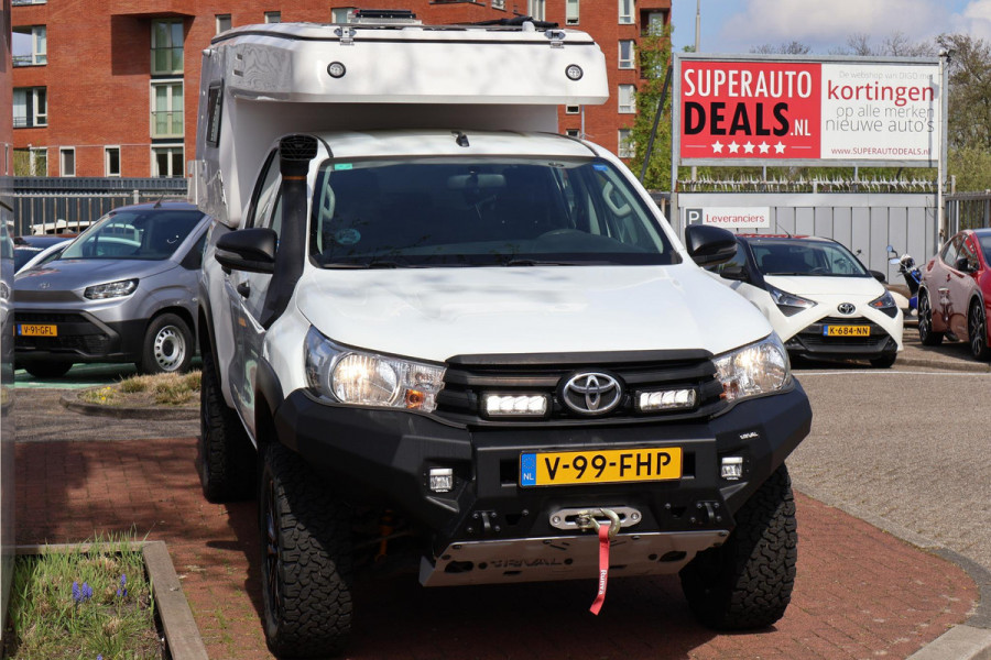 Toyota Hilux Camper 2.4 D-4D Dubbele Cabine Cool Comfort (ex.BTW) UNIEK IN NEDERLAND!