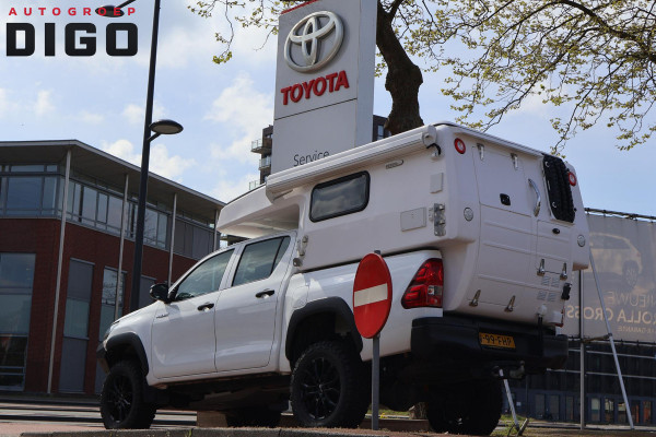 Toyota Hilux Camper 2.4 D-4D Dubbele Cabine Cool Comfort (ex.BTW) UNIEK IN NEDERLAND!