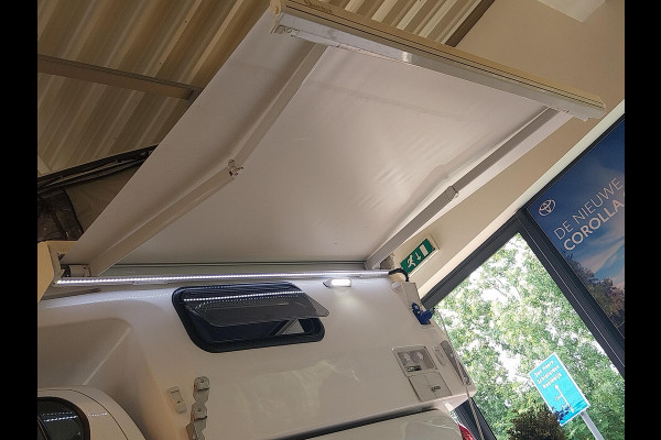 Toyota Hilux Camper 2.4 D-4D Dubbele Cabine Cool Comfort (ex.BTW) UNIEK IN NEDERLAND!
