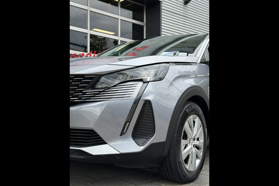 Peugeot 3008 1.2 PureTech Active Pack Business - Navigatie / Apple CarPlay I Airco I Camera & PDC I LED I Dealer onderhouden