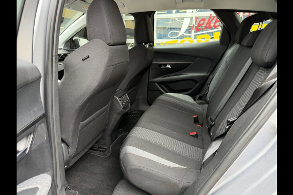 Peugeot 3008 1.2 PureTech Active Pack Business - Navigatie / Apple CarPlay I Airco I Camera & PDC I LED I Dealer onderhouden