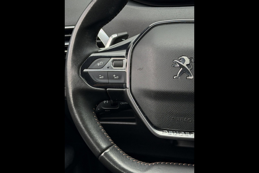 Peugeot 3008 1.2 PureTech Active Pack Business - Navigatie / Apple CarPlay I Airco I Camera & PDC I LED I Dealer onderhouden