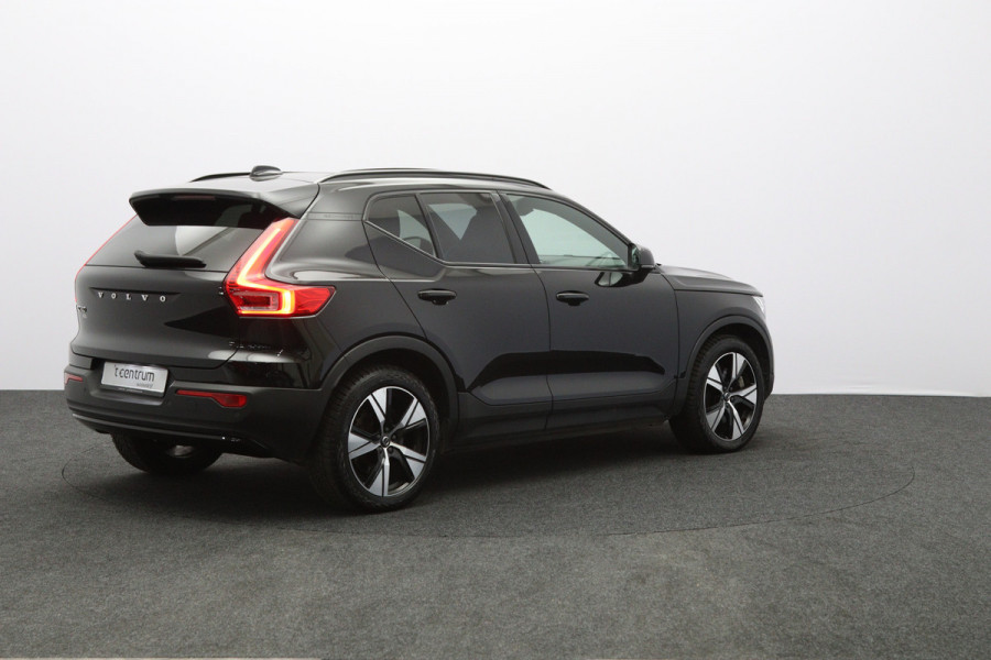Volvo XC40 Recharge P8 AWD R-Design, SOH 92 %, Panoramadak, Leder, 4 x Stoelverwarming, H/K Sound, 360 Camera