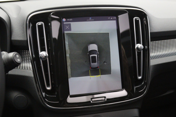 Volvo XC40 Recharge P8 AWD R-Design, SOH 92 %, Panoramadak, Leder, 4 x Stoelverwarming, H/K Sound, 360 Camera