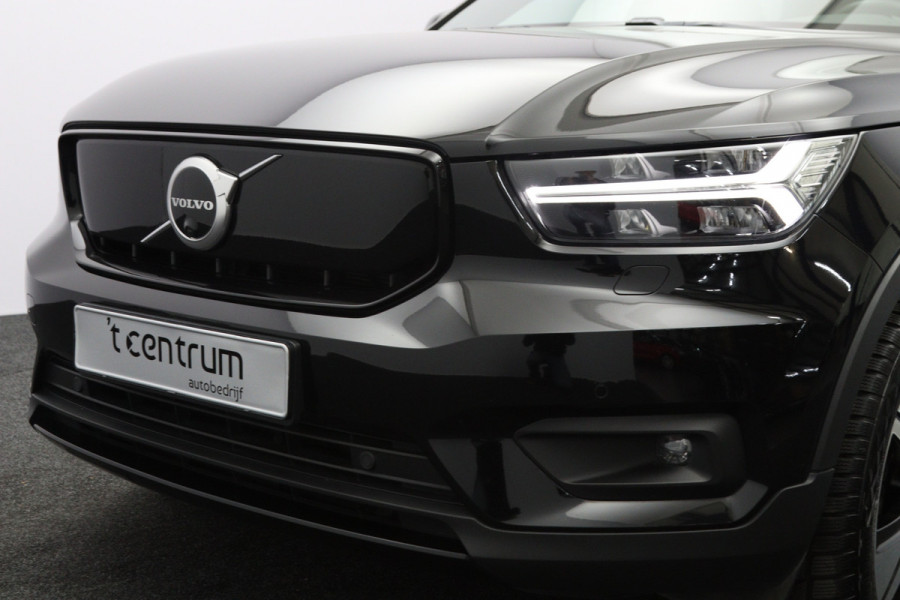 Volvo XC40 Recharge P8 AWD R-Design, SOH 92 %, Panoramadak, Leder, 4 x Stoelverwarming, H/K Sound, 360 Camera