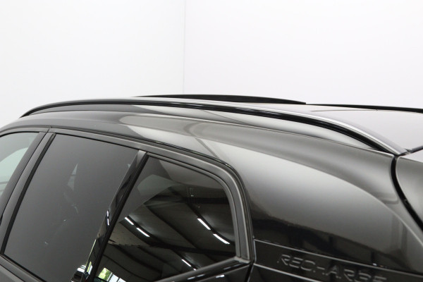 Volvo XC40 Recharge P8 AWD R-Design, SOH 92 %, Panoramadak, Leder, 4 x Stoelverwarming, H/K Sound, 360 Camera