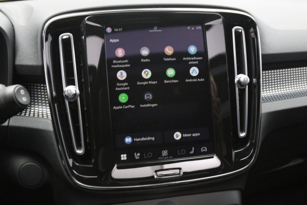 Volvo XC40 Recharge P8 AWD R-Design, SOH 92 %, Panoramadak, Leder, 4 x Stoelverwarming, H/K Sound, 360 Camera