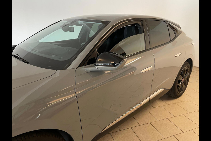 DS DS 4 1.2 Performance Line+ 130PK AUTOMAAT AIRCO CLIMA NAVI CRUISE APPLE CARPLAY ALCANTARA ZWARTE VELGEN CAMERA PDC NIEUWSTAAT