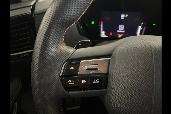 DS DS 4 1.2 Performance Line+ 130PK AUTOMAAT AIRCO CLIMA NAVI CRUISE APPLE CARPLAY ALCANTARA ZWARTE VELGEN CAMERA PDC NIEUWSTAAT