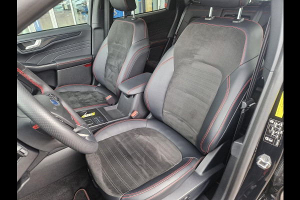 Ford Kuga 2.5 PHEV ST-Line X | Black Pack | 20 inch LMV Black met rode remklauwen | Elektrisch wegklapbare trekhaak | Winter Pack | Blind Spot System | Koplampen adaptief | Elektrische achterklep