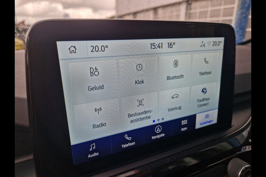 Ford Kuga 2.5 PHEV ST-Line X | Black Pack | 20 inch LMV Black met rode remklauwen | Elektrisch wegklapbare trekhaak | Winter Pack | Blind Spot System | Koplampen adaptief | Elektrische achterklep