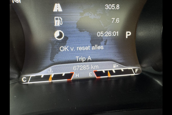 Jeep Cherokee 2.2 Overland Vol Opties!! Weinig Km !!