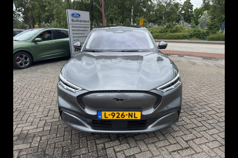 Ford Mustang Mach-E RWD 75 kWh 258pk Trekhaak | Elektrische Achterklep | Panorama dak | Adaptieve Cruise | Dodehoeksensoren | B&O Audio | Memory Seats
