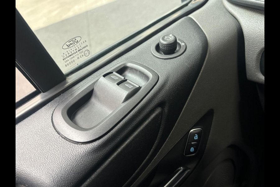 Ford Transit Custom 280 2.0 TDCI L1H1 Trend Airco Navigatie Cruise Control Trekhaak Stoelverwarming
