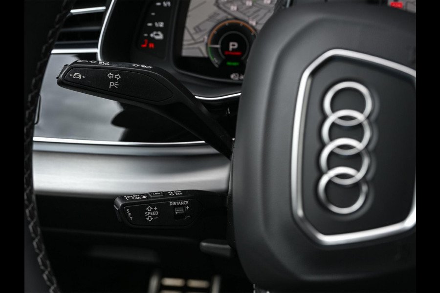 Audi Q8 60 TFSI e quattro Pro Line S Competition | Panoramadak | Luchtvering | B&O | Adaptive Cruise | Ambiance Interieur | 360 Camera | Memory Seats | Stuurverwarming |