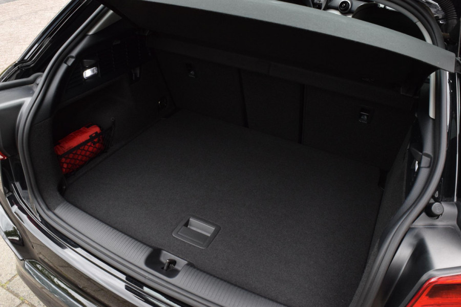 Audi Q2 35 TFSI S-Line|Leer|Virtual|Cam.|ACC|Elektr.klep