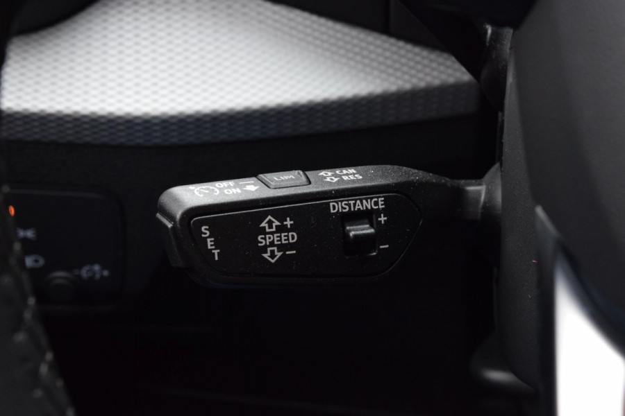 Audi Q2 35 TFSI S-Line|Leer|Virtual|Cam.|ACC|Elektr.klep