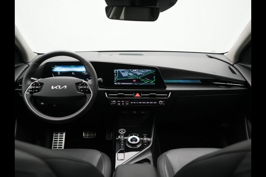 Kia Niro 1.6 GDi ExecutiveLine PHEV 182pk Dealer O.H. | Panodak | Adaptive Cruise | Head Up | Camera | Harman / Kardon | Lederen Sportstoelen Ventilatie & Memory | Blis | Keyless | Stuur Verwarmd | Apple Carplay | Sfeerverlichting | Navigatie |  Plug In Hybrid |
