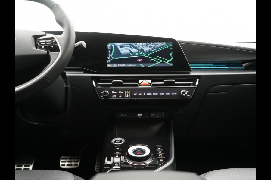 Kia Niro 1.6 GDi ExecutiveLine PHEV 182pk Dealer O.H. | Panodak | Adaptive Cruise | Head Up | Camera | Harman / Kardon | Lederen Sportstoelen Ventilatie & Memory | Blis | Keyless | Stuur Verwarmd | Apple Carplay | Sfeerverlichting | Navigatie |  Plug In Hybrid |