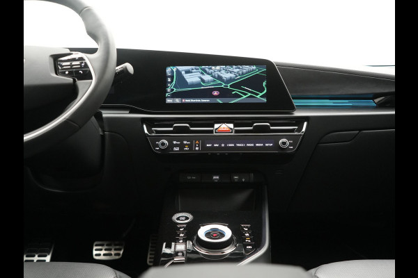Kia Niro 1.6 GDi ExecutiveLine PHEV 182pk Dealer O.H. | Panodak | Adaptive Cruise | Head Up | Camera | Harman / Kardon | Lederen Sportstoelen Ventilatie & Memory | Blis | Keyless | Stuur Verwarmd | Apple Carplay | Sfeerverlichting | Navigatie |  Plug In Hybrid |