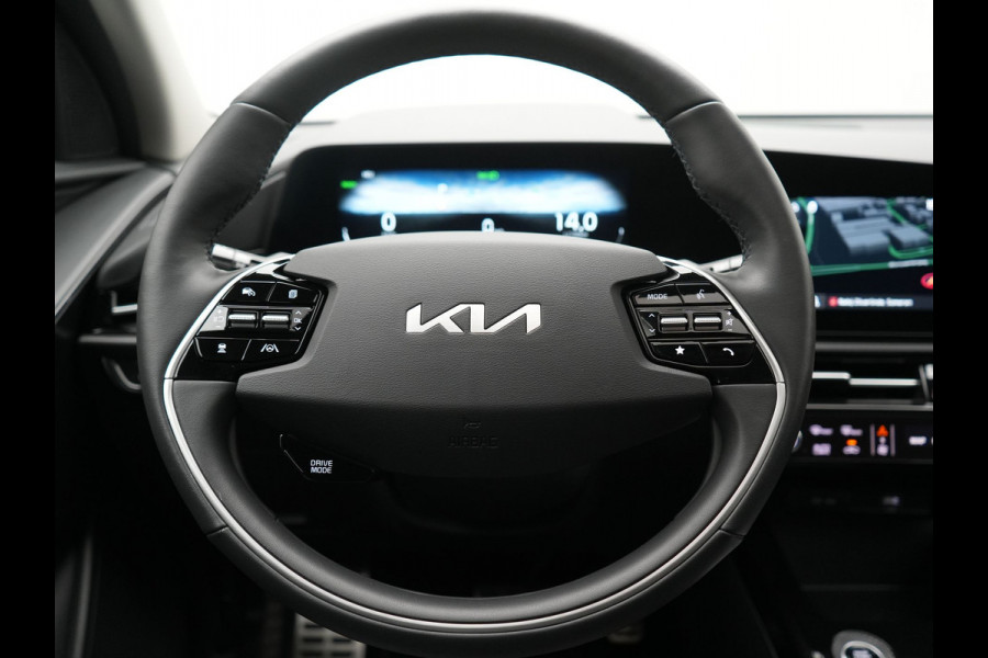 Kia Niro 1.6 GDi ExecutiveLine PHEV 182pk Dealer O.H. | Panodak | Adaptive Cruise | Head Up | Camera | Harman / Kardon | Lederen Sportstoelen Ventilatie & Memory | Blis | Keyless | Stuur Verwarmd | Apple Carplay | Sfeerverlichting | Navigatie |  Plug In Hybrid |