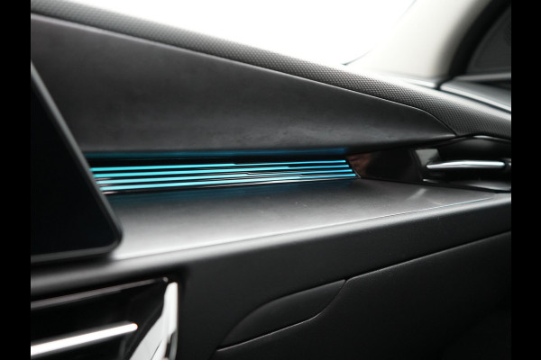 Kia Niro 1.6 GDi ExecutiveLine PHEV 182pk Dealer O.H. | Panodak | Adaptive Cruise | Head Up | Camera | Harman / Kardon | Lederen Sportstoelen Ventilatie & Memory | Blis | Keyless | Stuur Verwarmd | Apple Carplay | Sfeerverlichting | Navigatie |  Plug In Hybrid |