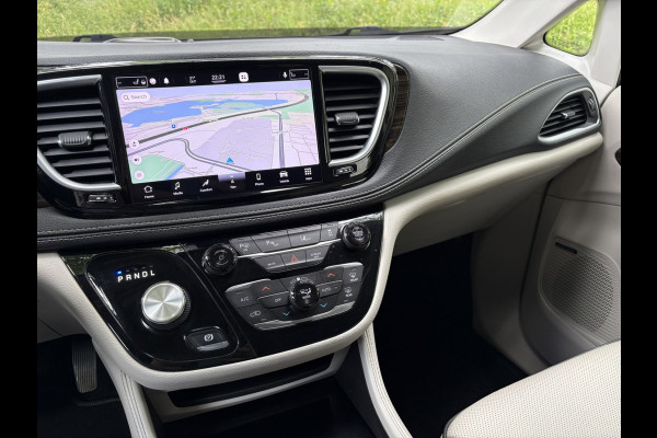 Chrysler Pacifica 3.6 V6 Hybrid PHEV LIMITED