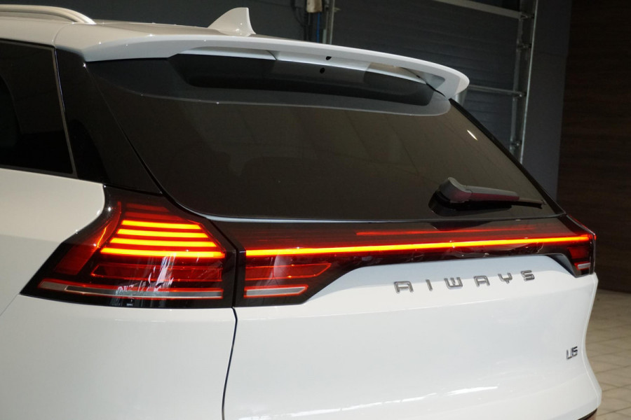 Aiways U5 63kWh Premium + PANORAMA / LEDER / ADAPTIVE CRUISE / 360 CAMERA