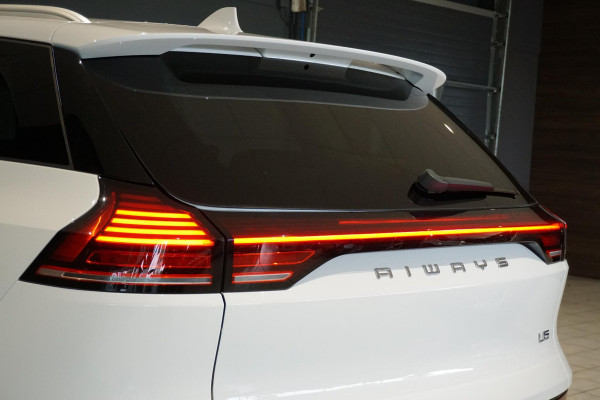Aiways U5 63kWh Premium + PANORAMA / LEDER / ADAPTIVE CRUISE / 360 CAMERA