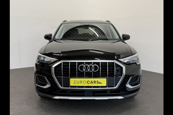 Audi Q3 35 TFSI Advanced Automaat Panoramadak Navigatie Apple Carplay/Android Auto 360 camera Parkeersensoren Cruise Control Alacantara Full Led Stoelverwarming Climate Control Lichtmetalen velgen
