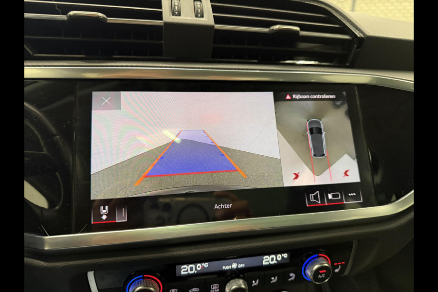 Audi Q3 35 TFSI Advanced Automaat Panoramadak Navigatie Apple Carplay/Android Auto 360 camera Parkeersensoren Cruise Control Alacantara Full Led Stoelverwarming Climate Control Lichtmetalen velgen