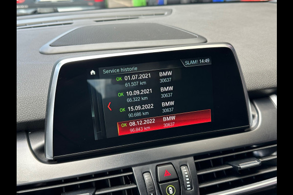 BMW 2 Serie Active Tourer 220i High Executive Aut Navi Clima PDC Stoelverwarming