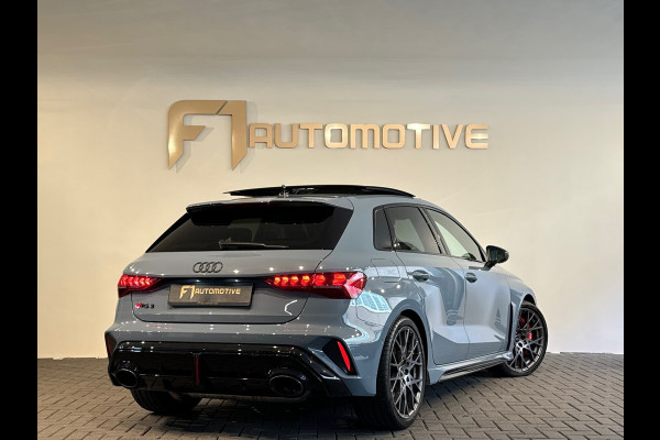 Audi RS3 Sportback 2.5 TFSI quattro Pano|Kuip|HuD|Sonos|PPF