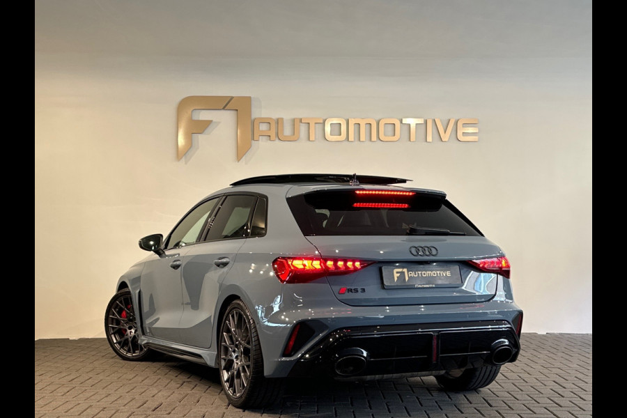 Audi RS3 Sportback 2.5 TFSI quattro Pano|Kuip|HuD|Sonos|PPF