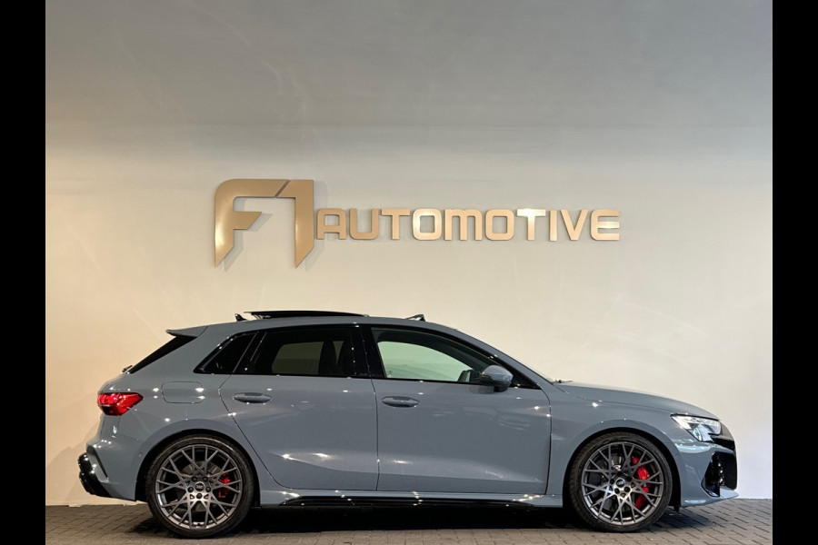 Audi RS3 Sportback 2.5 TFSI quattro Pano|Kuip|HuD|Sonos|PPF