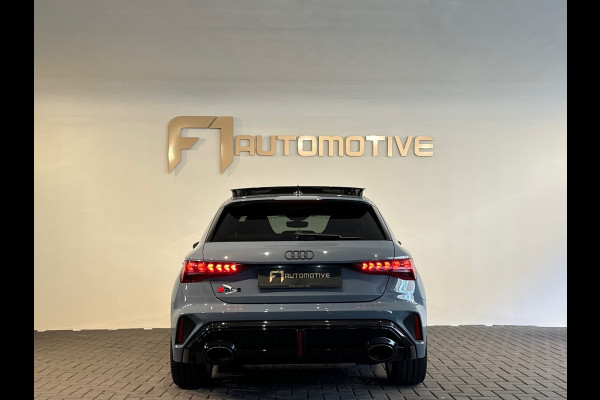 Audi RS3 Sportback 2.5 TFSI quattro Pano|Kuip|HuD|Sonos|PPF