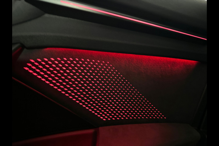 Audi RS3 Sportback 2.5 TFSI quattro Pano|Kuip|HuD|Sonos|PPF